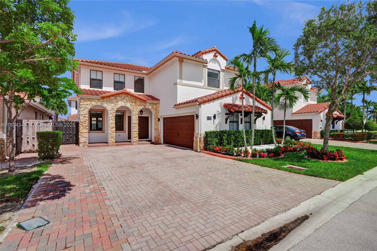 Fontainebleau West North