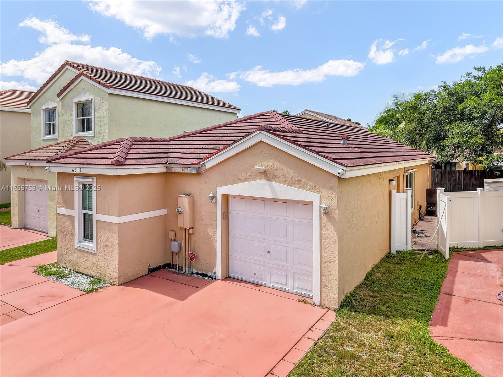 Coral Bay Replat Section