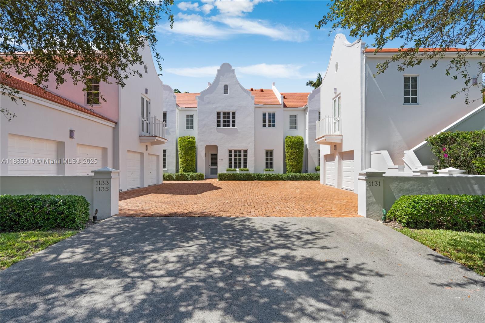 Village Of Campo Sano Con