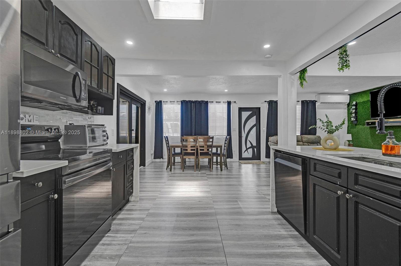 Miami Gardens Estates Sec